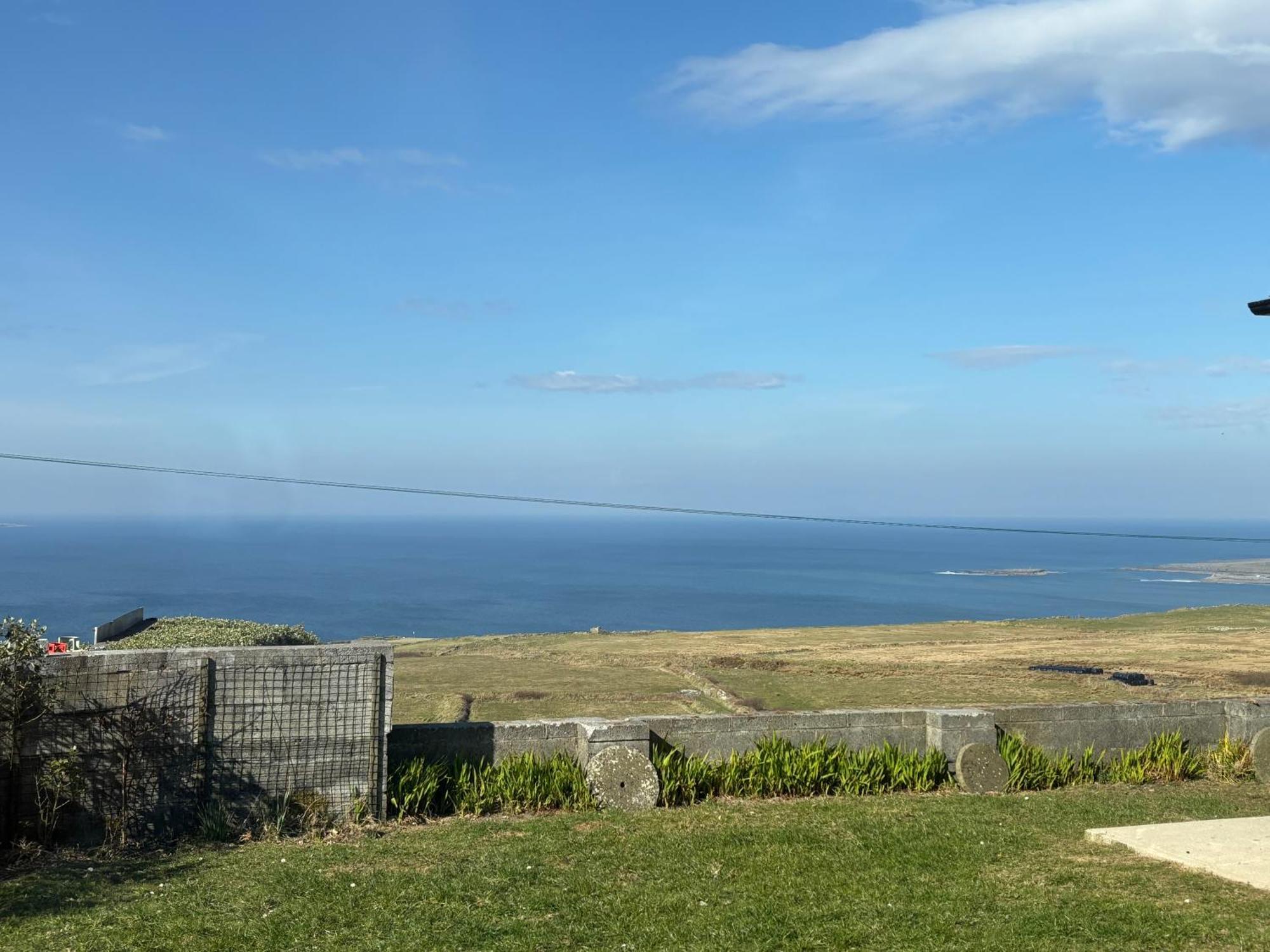 Ocean View Guestrooms Doolin Cameră foto