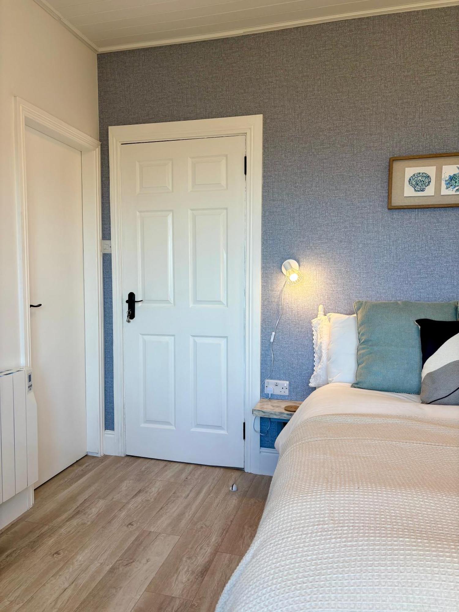 Ocean View Guestrooms Doolin Cameră foto