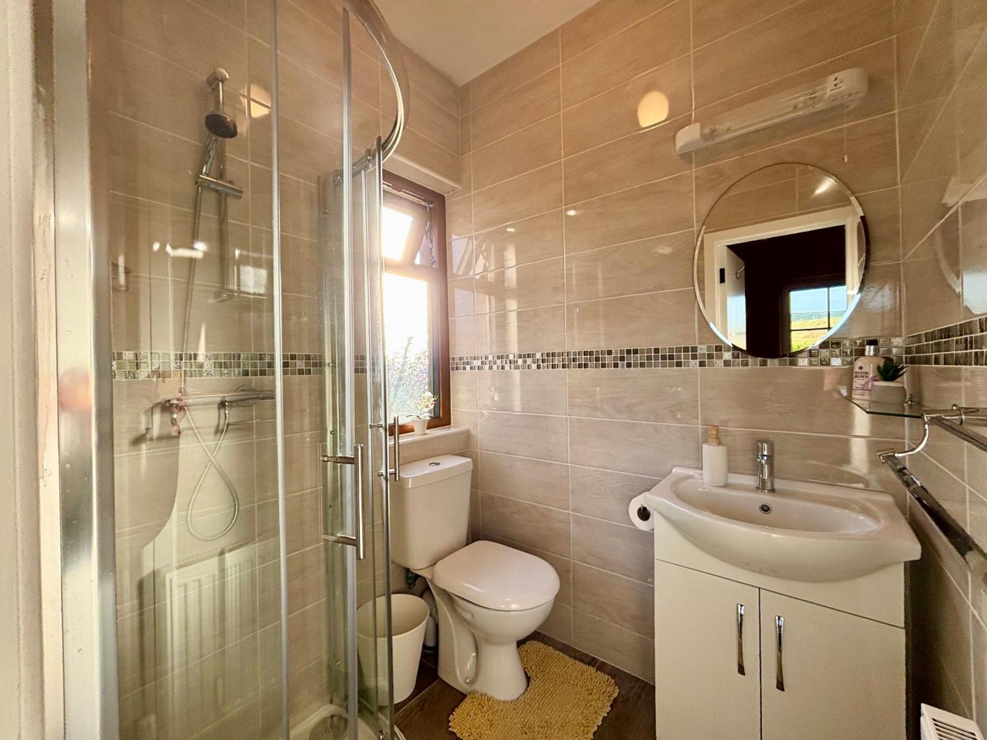 Ocean View Guestrooms Doolin Cameră foto